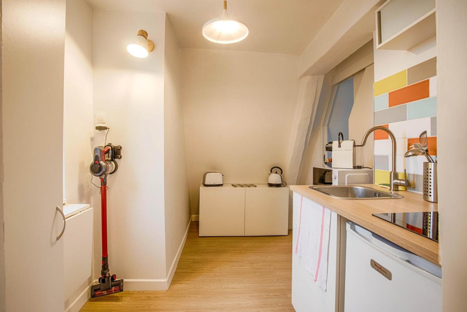 La Casa Amore — Joli Nid Douillet Place St-Sauveur Кан Экстерьер фото