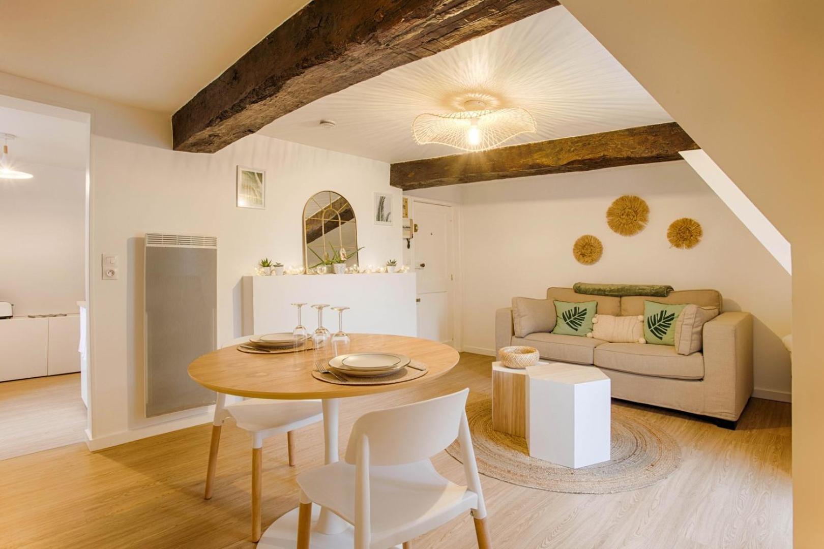 La Casa Amore — Joli Nid Douillet Place St-Sauveur Кан Экстерьер фото